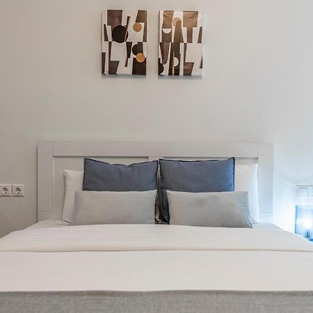 Phaedrus Living: City Center Executive Flat Stadiou Ateny Zewnętrze zdjęcie