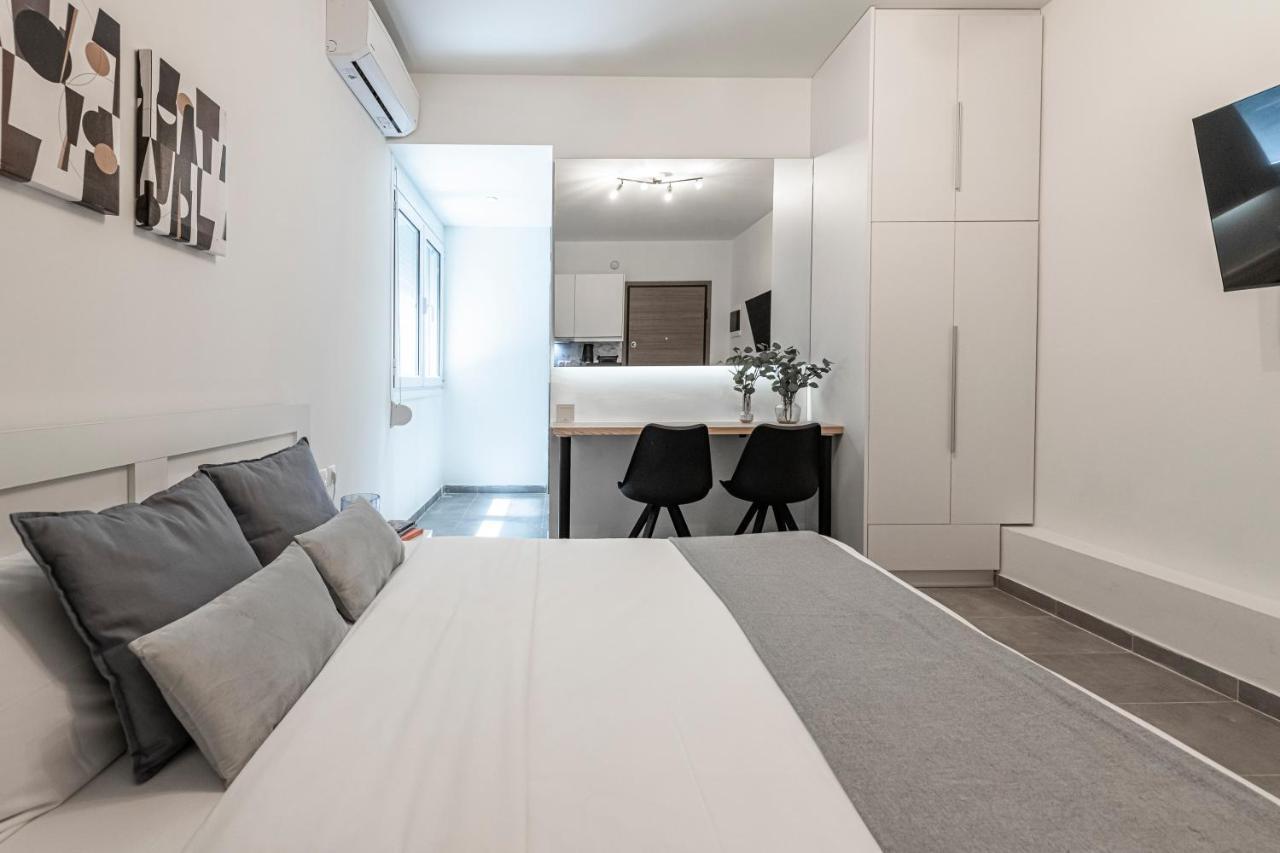 Phaedrus Living: City Center Executive Flat Stadiou Ateny Zewnętrze zdjęcie